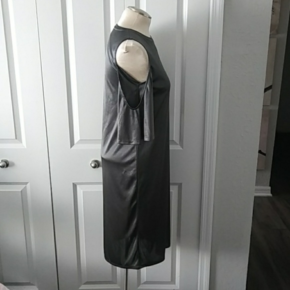 Zara dress - Picture 2 of 2